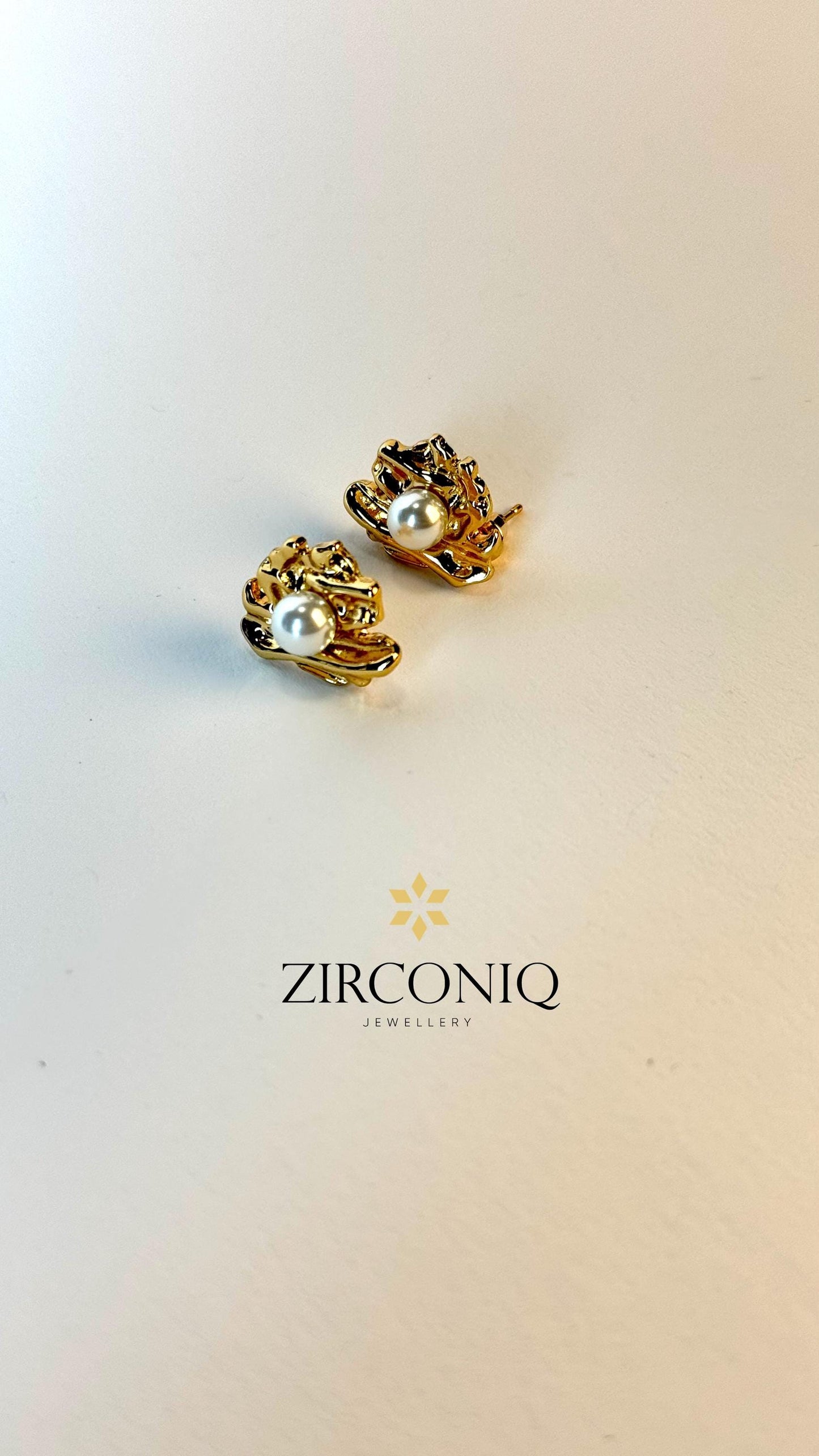 18K Gold-Plated Pearl Earrings