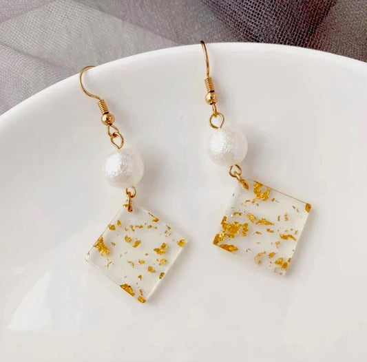 Elegant Gold Leaf Resin and Pearl Dangle Earrings
