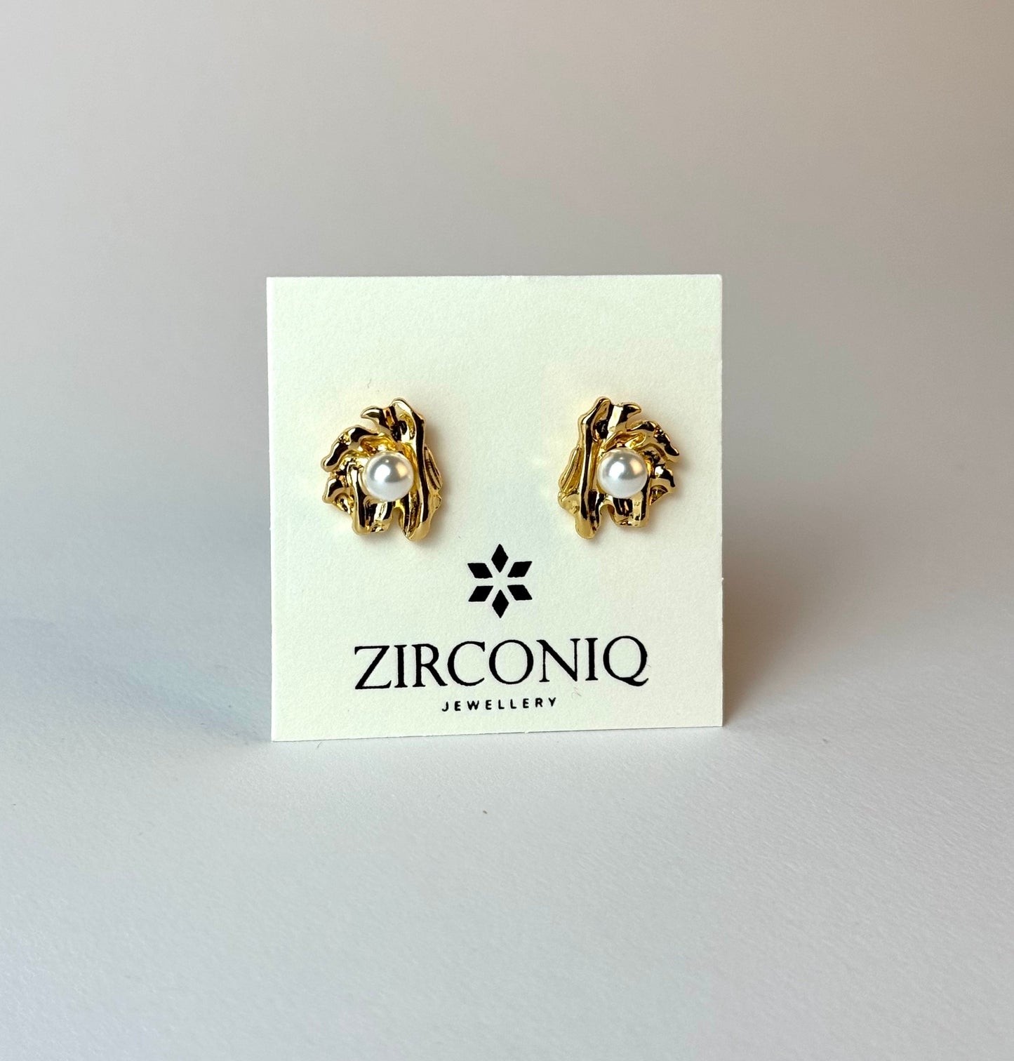18K Gold-Plated Pearl Earrings