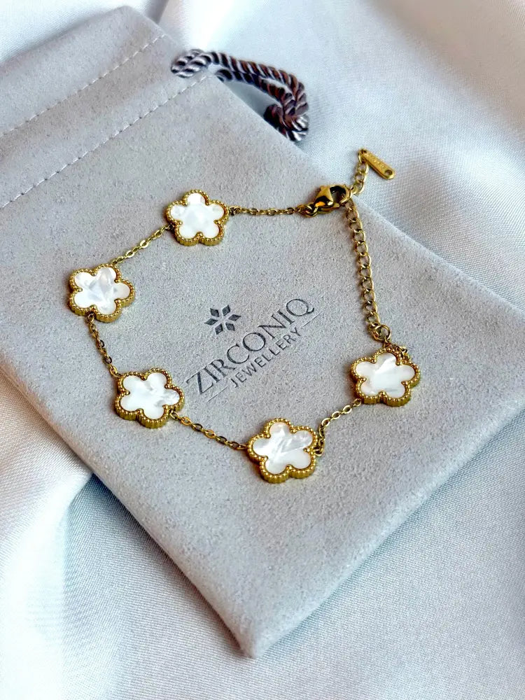 Five Leaf Clover Bracelet White - Lucky Bracelet